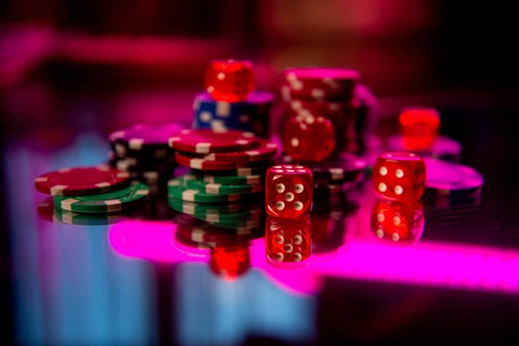 Zašto casino koristi chipove umjesto pravog novca