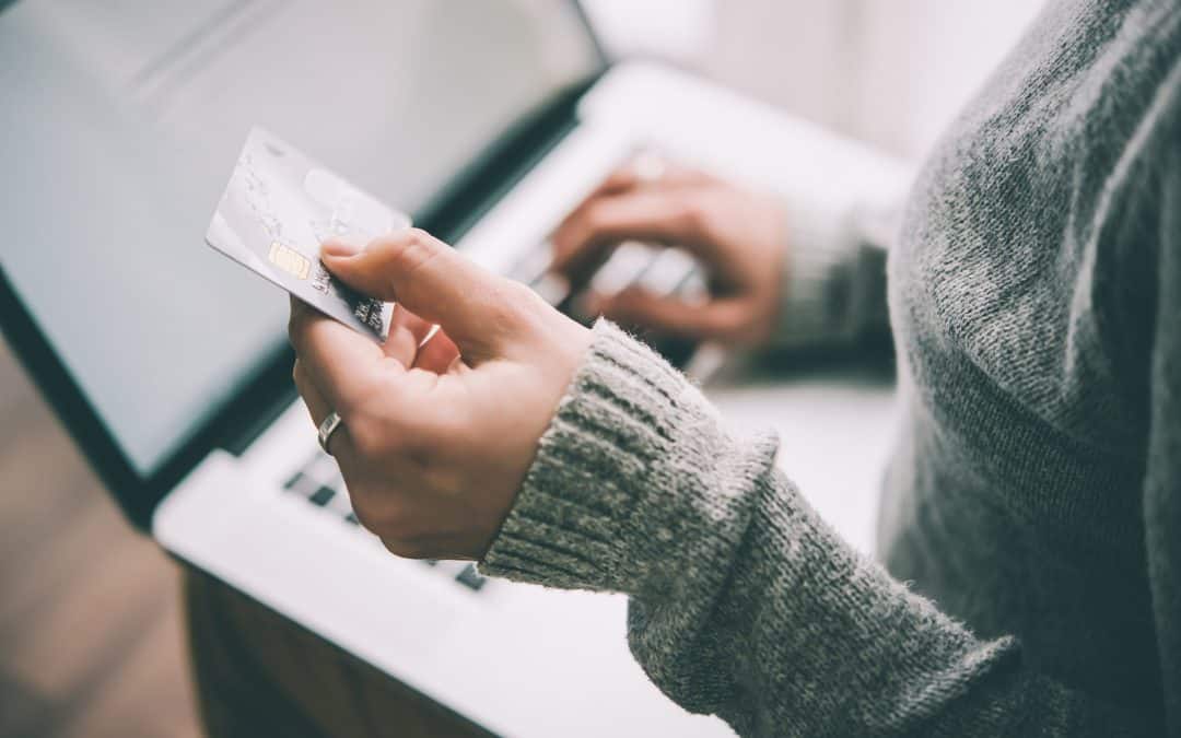 5 najčešćih pogrešaka s kreditnom karticom koje ljudi čine