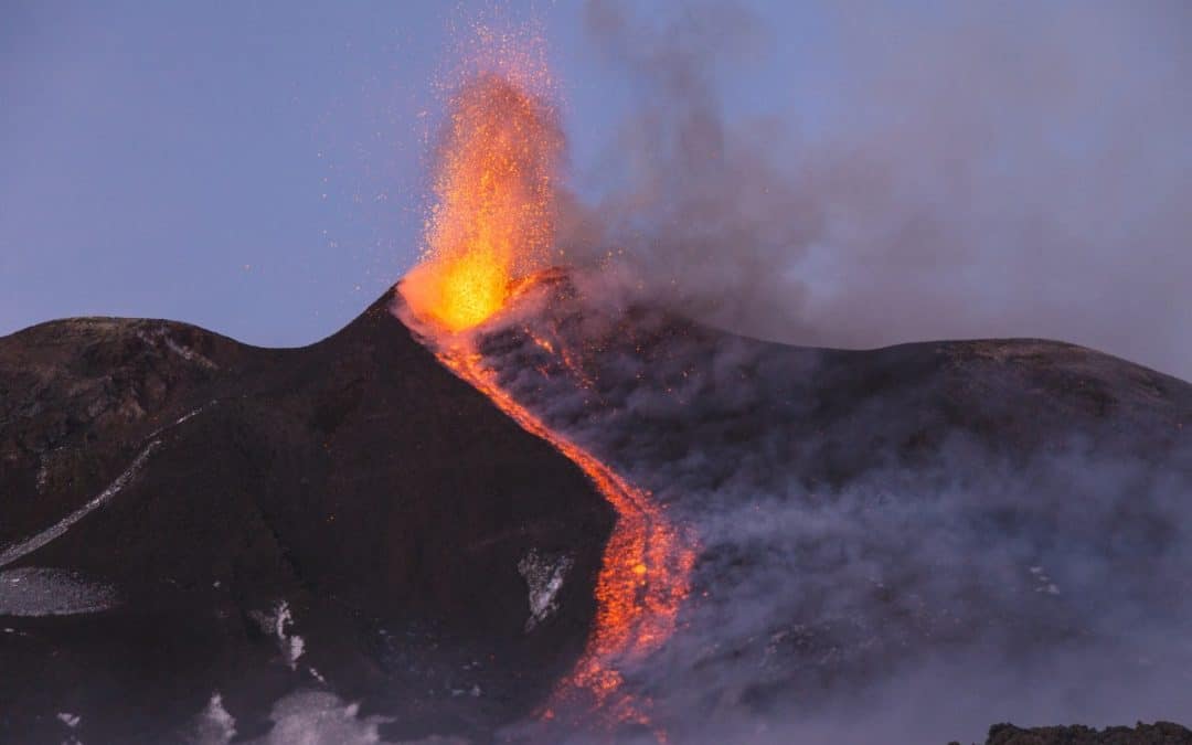Kako nastaju vulkani i zašto eruptiraju